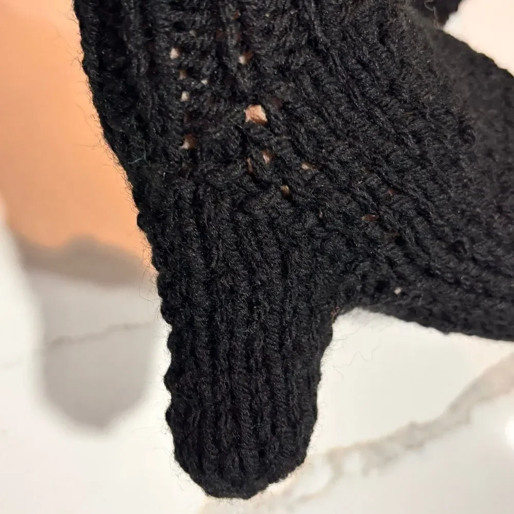 Women’s Unisex Cozy Black Hand Made Chunky Knit Mittens Handmade OS